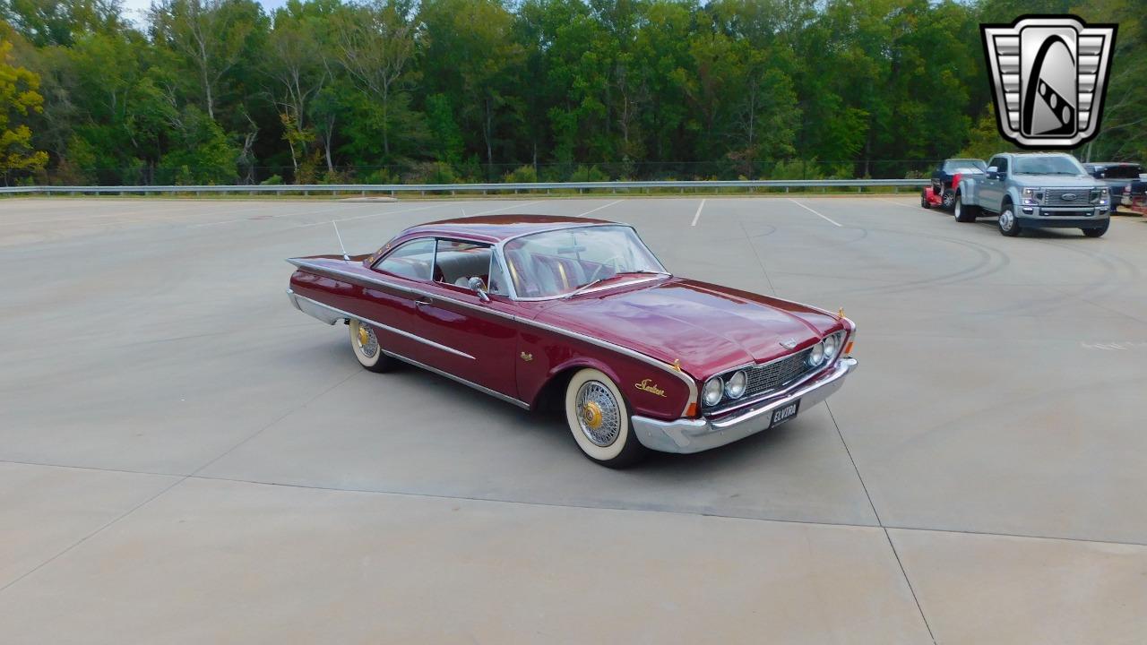 1960 Ford Starliner