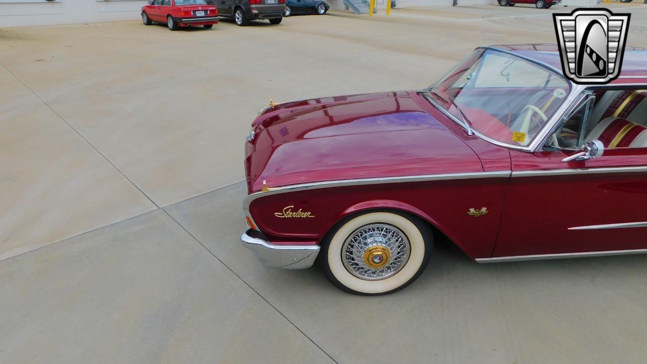 1960 Ford Starliner