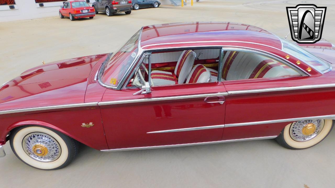 1960 Ford Starliner