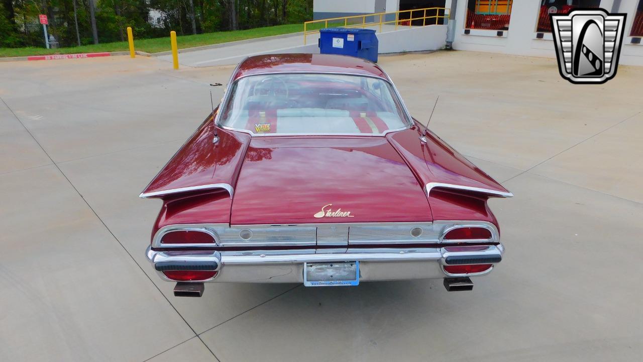 1960 Ford Starliner