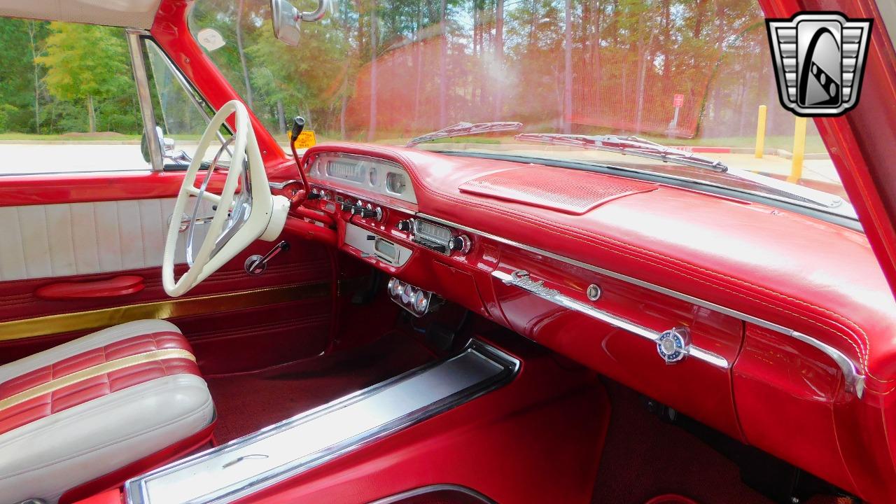 1960 Ford Starliner