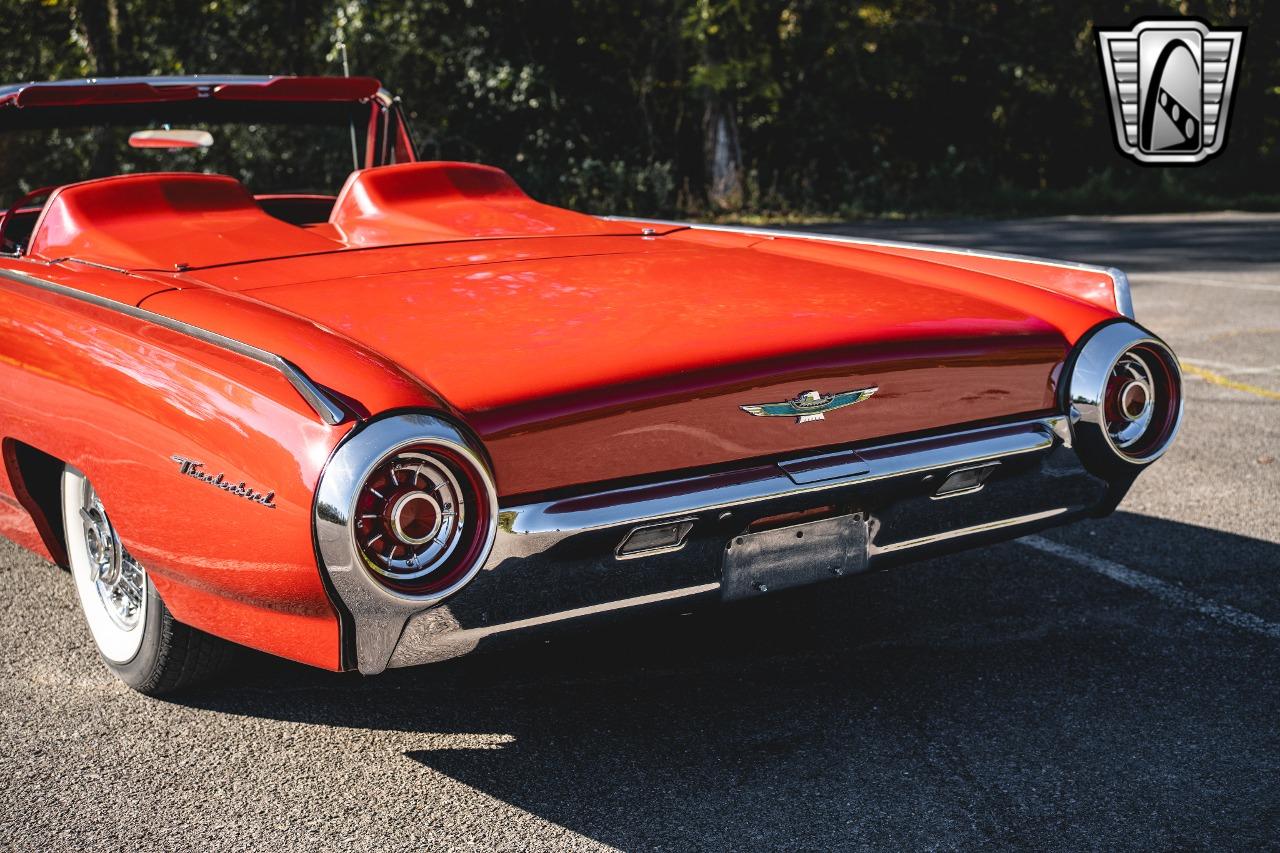 1963 Ford Thunderbird