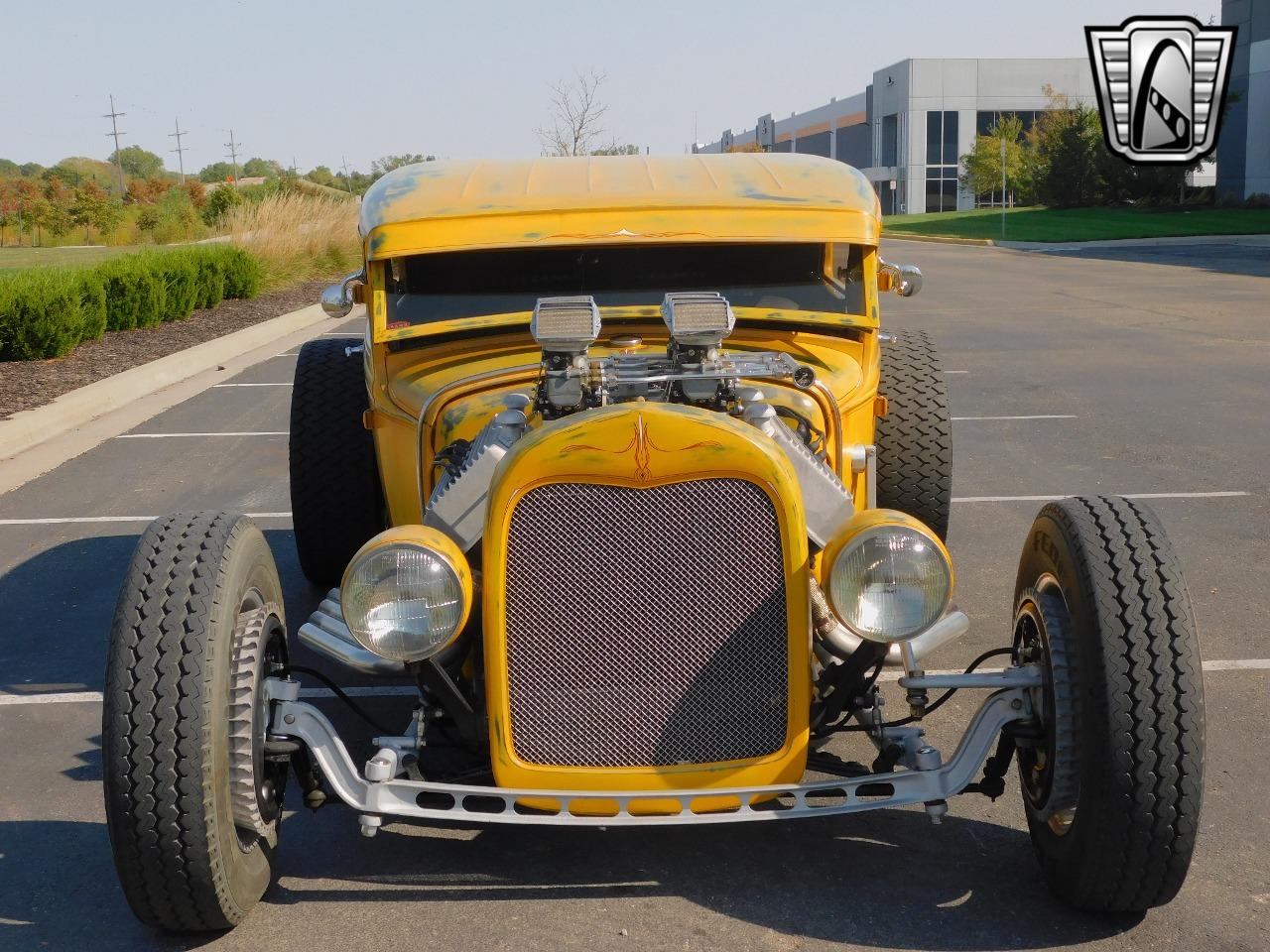 1931 Ford Hi-Boy Sedan