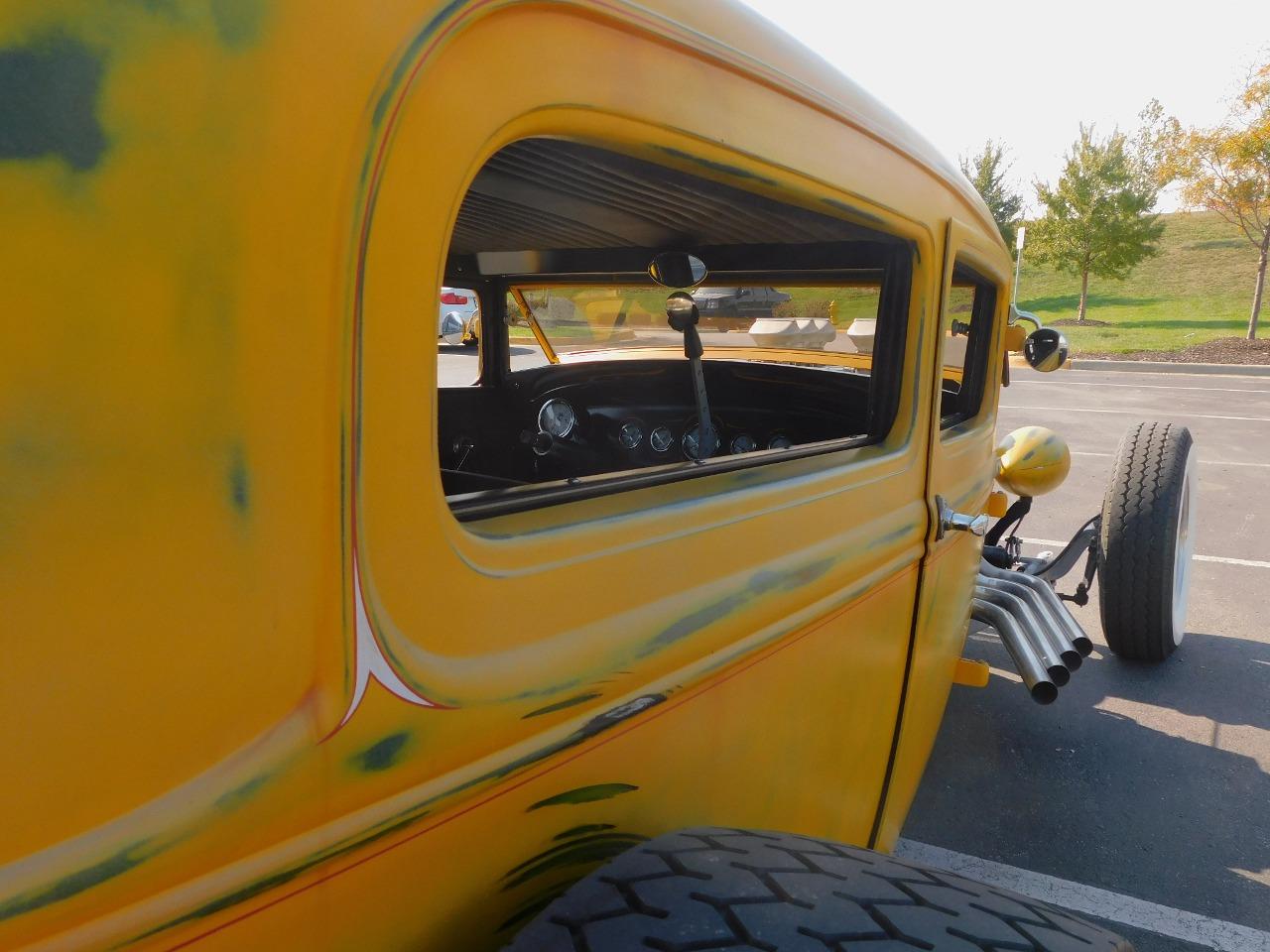 1931 Ford Hi-Boy Sedan