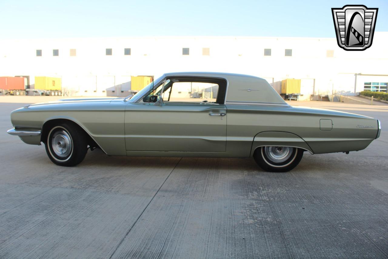 1966 Ford Thunderbird