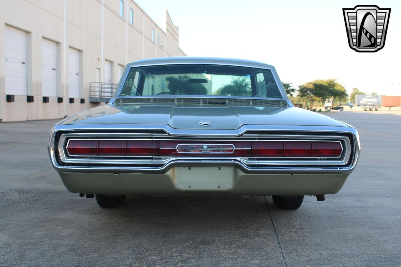 1966 Ford Thunderbird