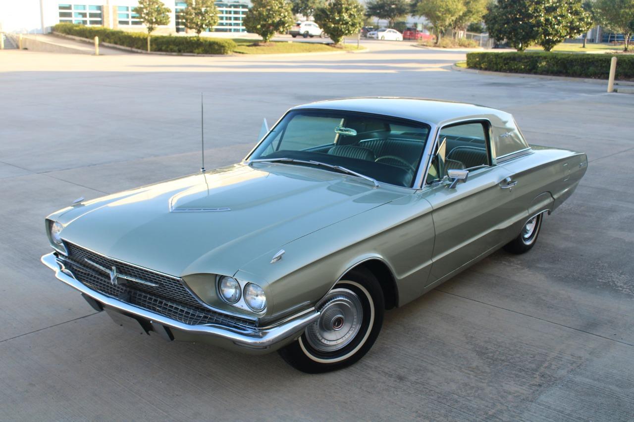 1966 Ford Thunderbird