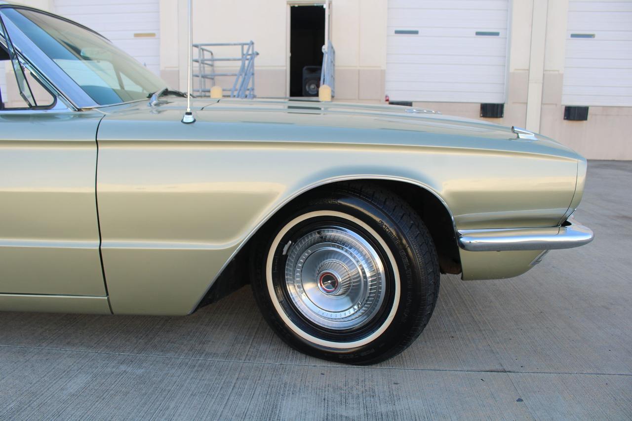 1966 Ford Thunderbird