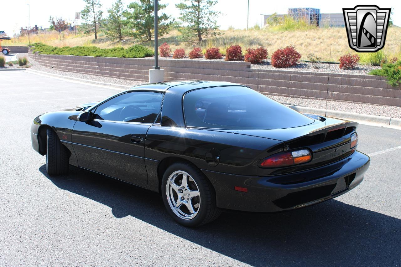 2002 Chevrolet Camaro