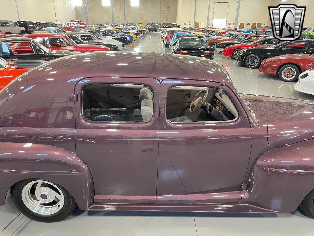 1947 Ford Deluxe / Super Deluxe