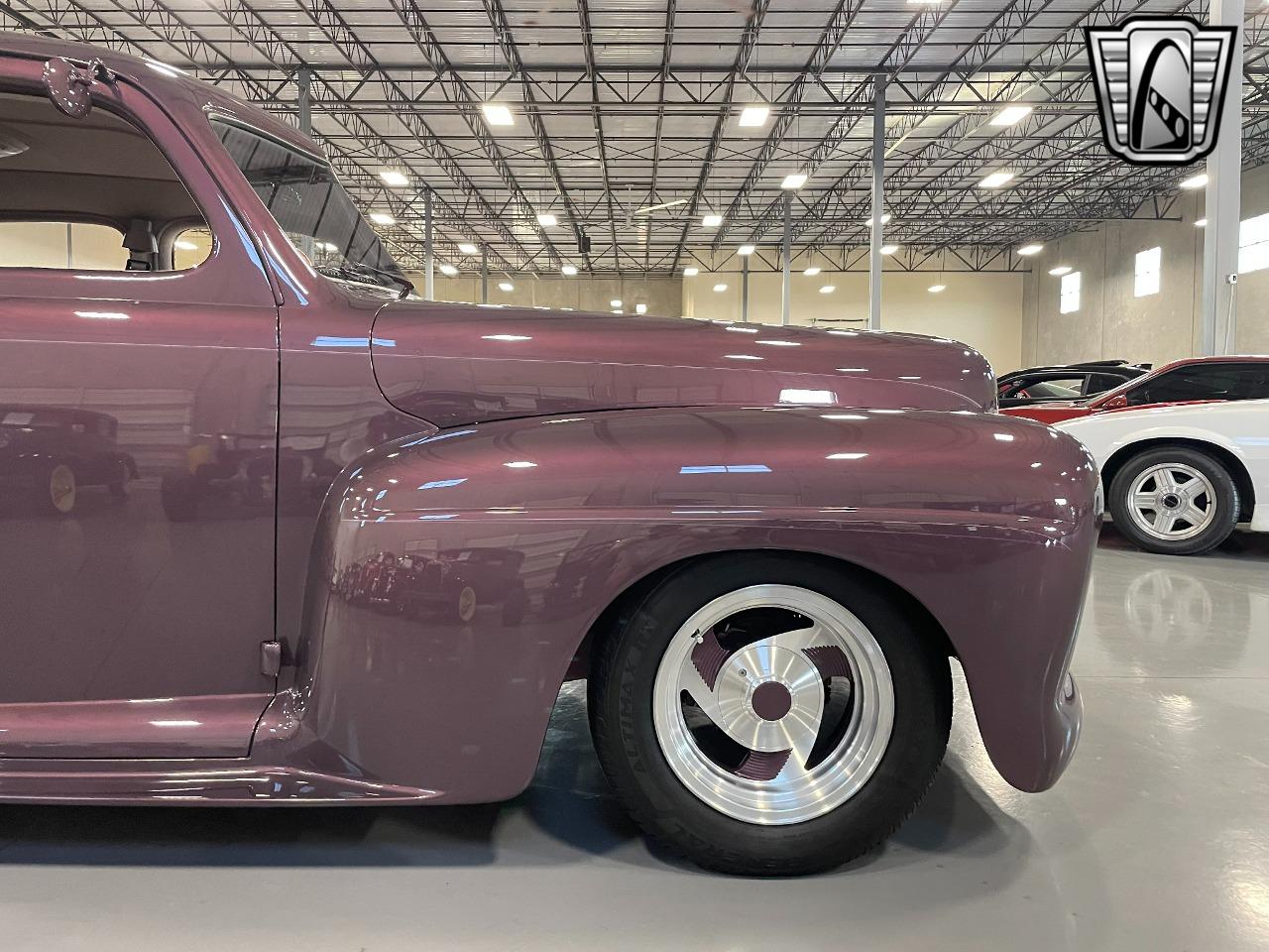 1947 Ford Deluxe / Super Deluxe