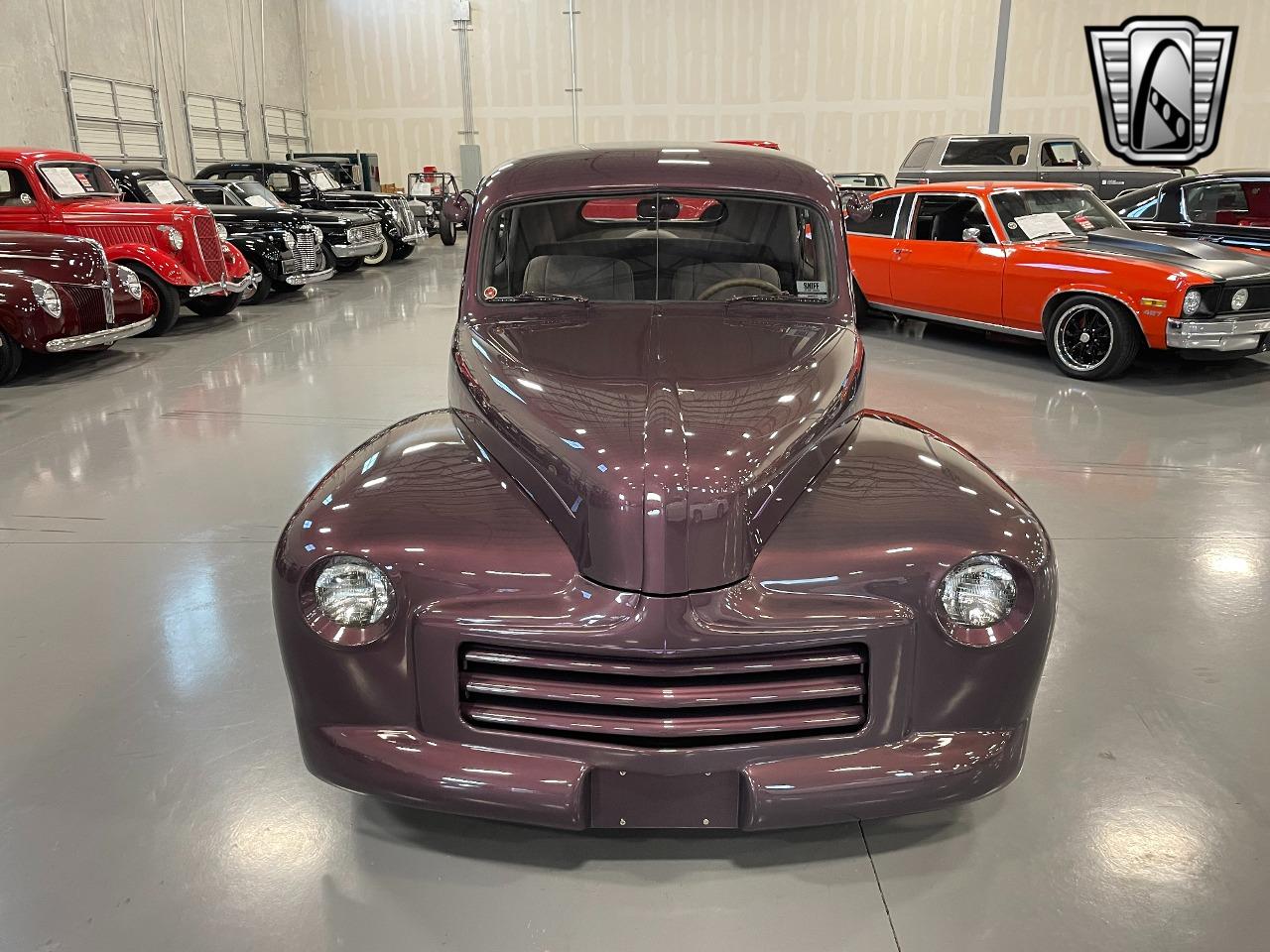 1947 Ford Deluxe / Super Deluxe