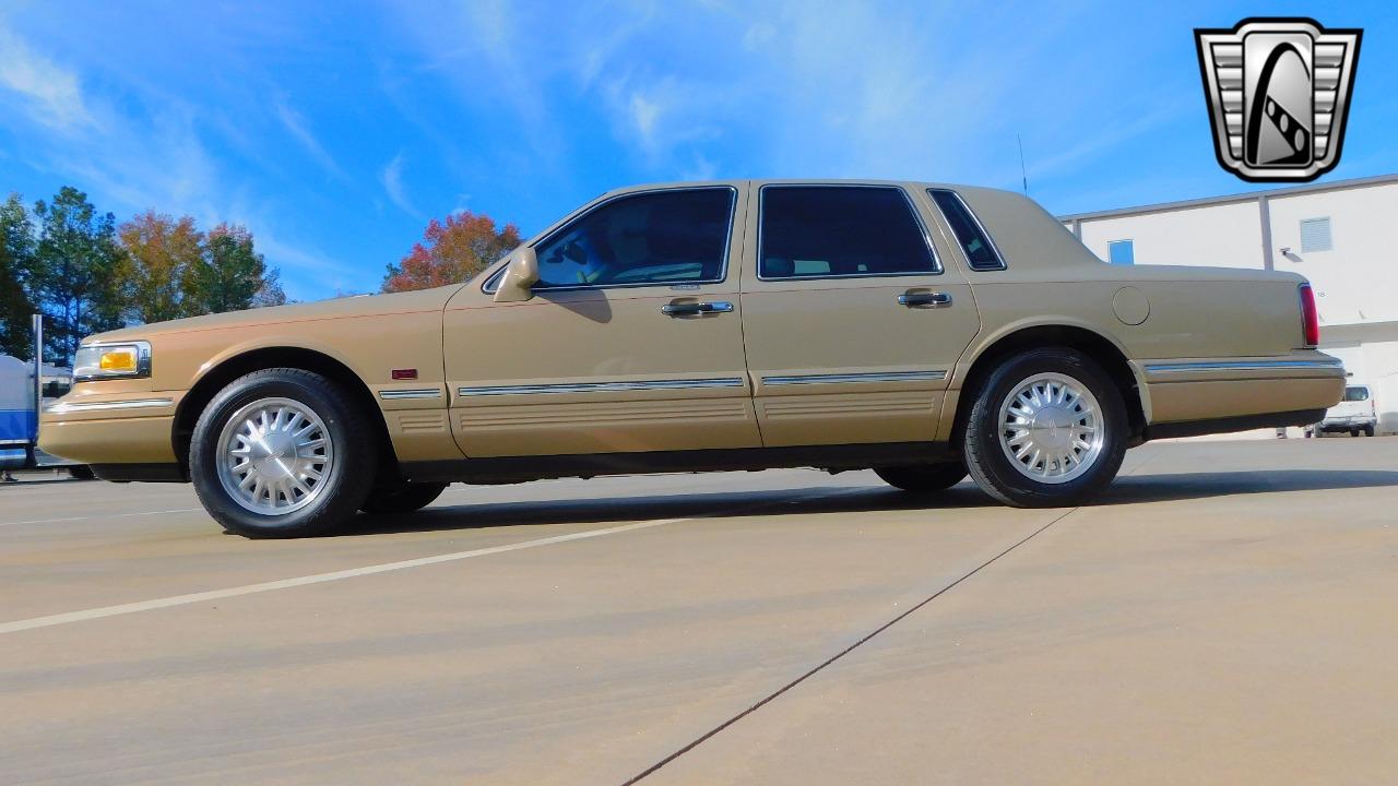 1996 Lincoln Town Car