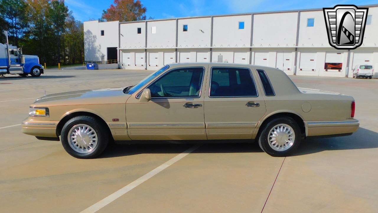 1996 Lincoln Town Car