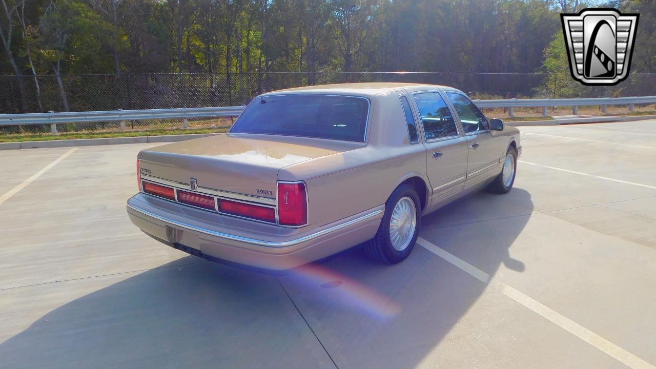 1996 Lincoln Town Car