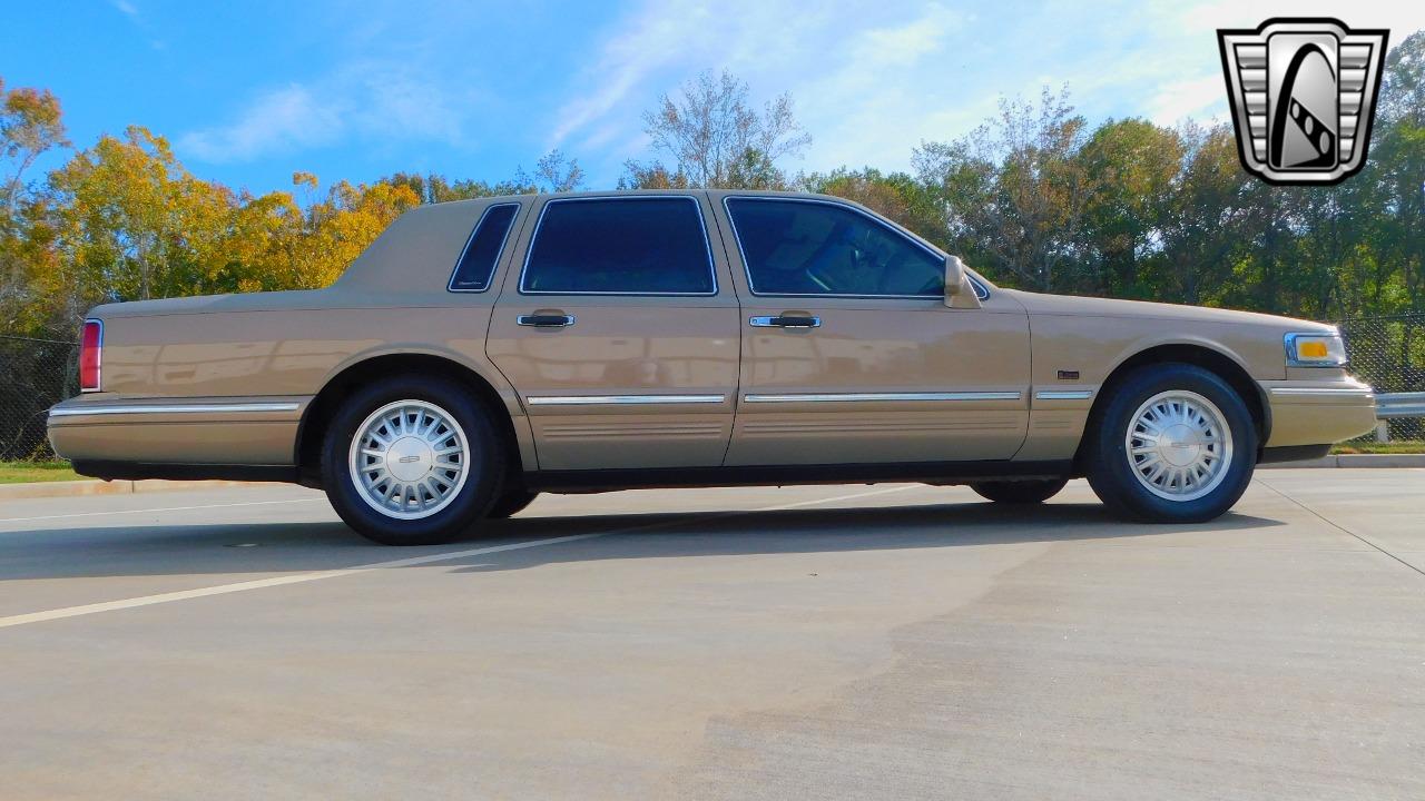 1996 Lincoln Town Car