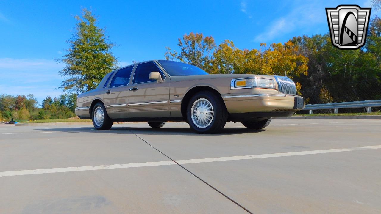 1996 Lincoln Town Car