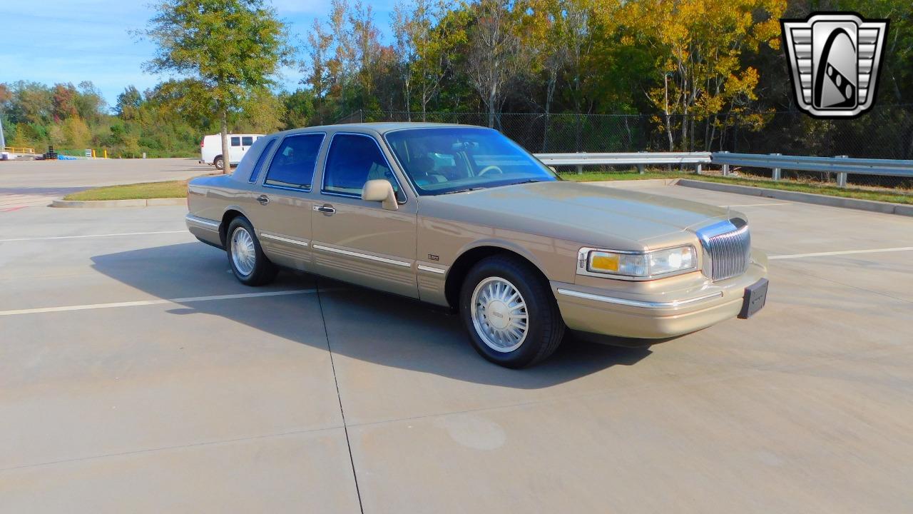 1996 Lincoln Town Car