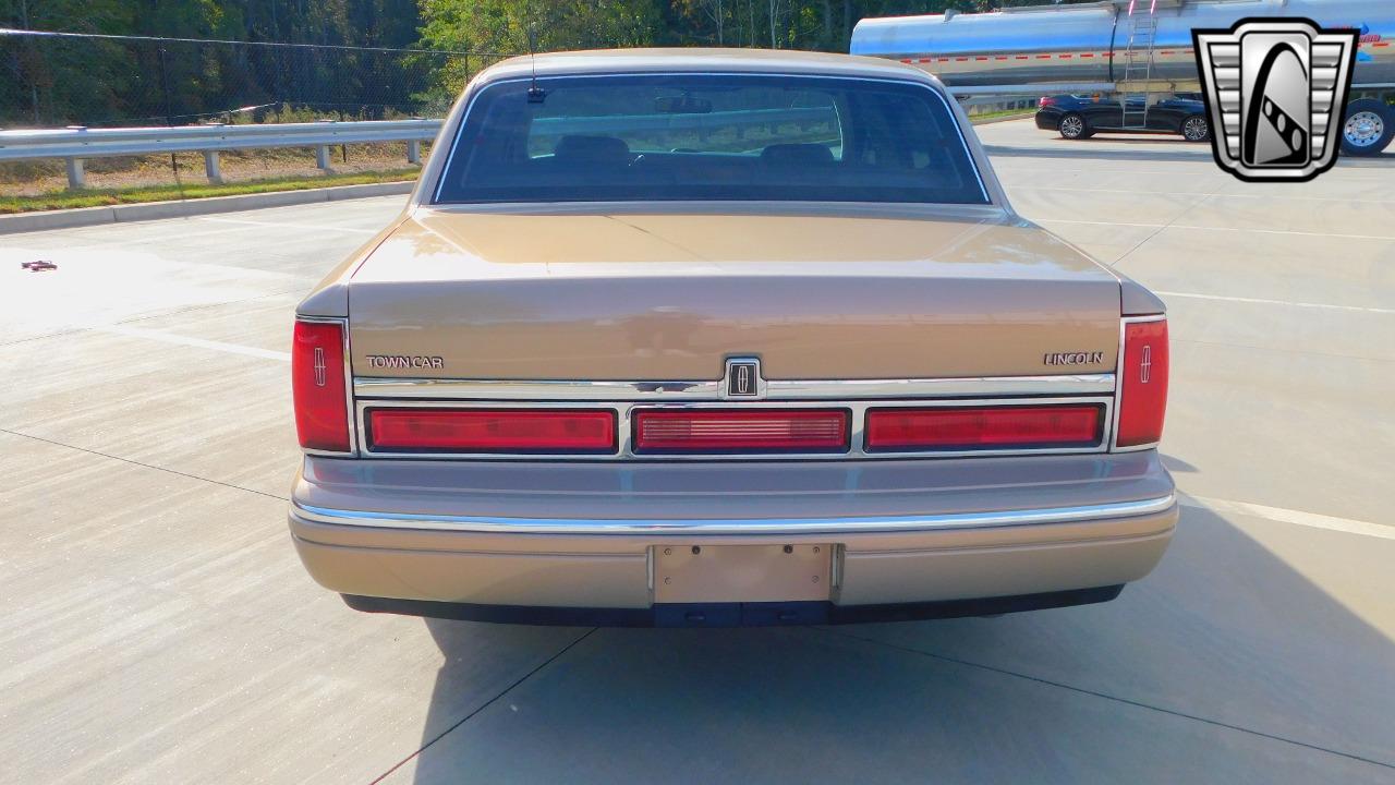 1996 Lincoln Town Car