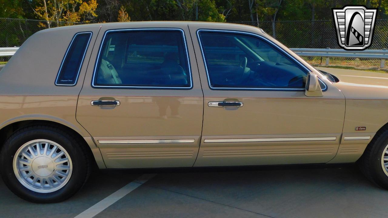 1996 Lincoln Town Car