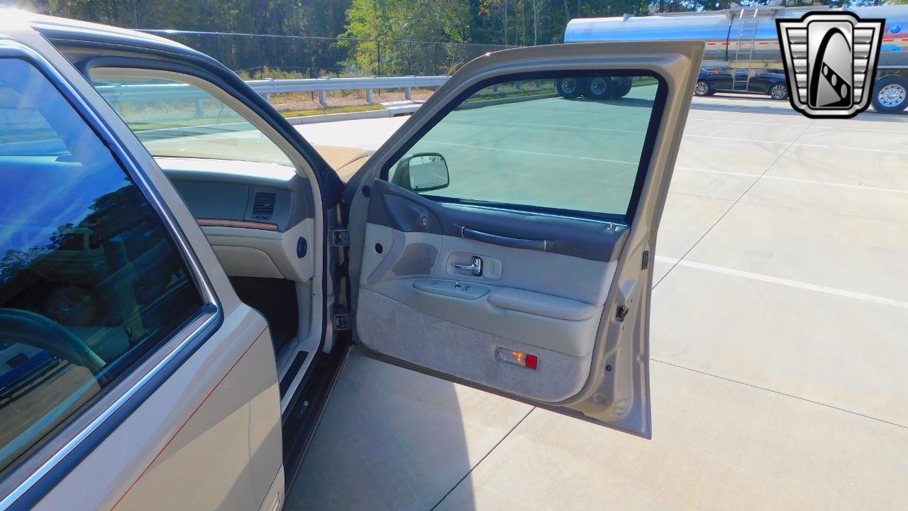 1996 Lincoln Town Car