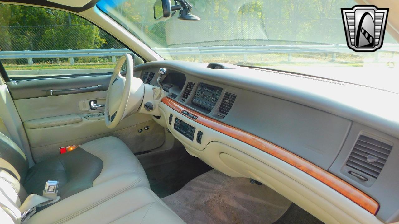 1996 Lincoln Town Car