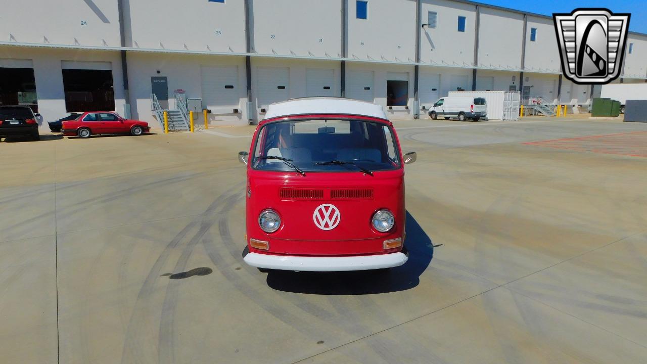 1971 Volkswagen Camper Bus