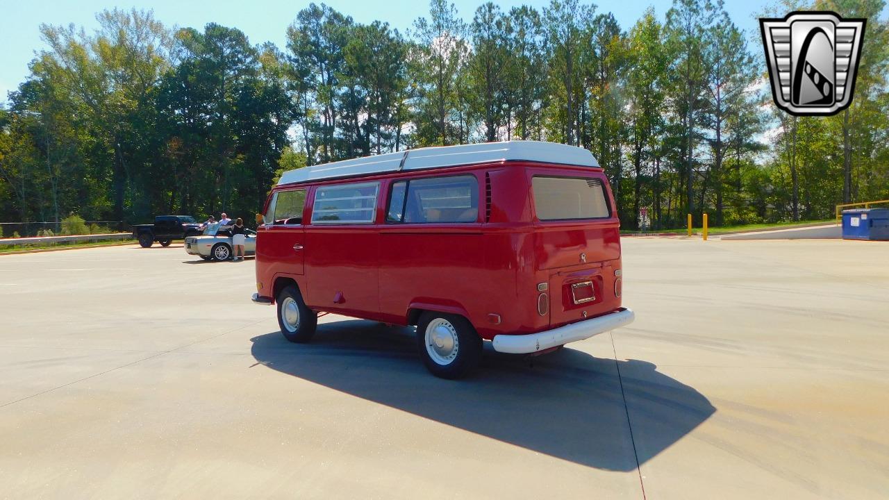 1971 Volkswagen Camper Bus