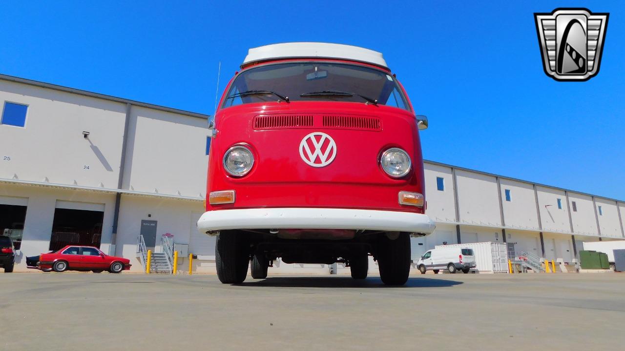 1971 Volkswagen Camper Bus