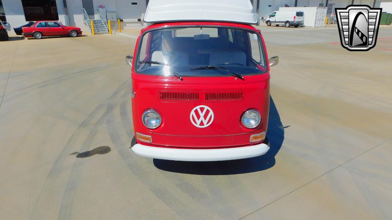 1971 Volkswagen Camper Bus