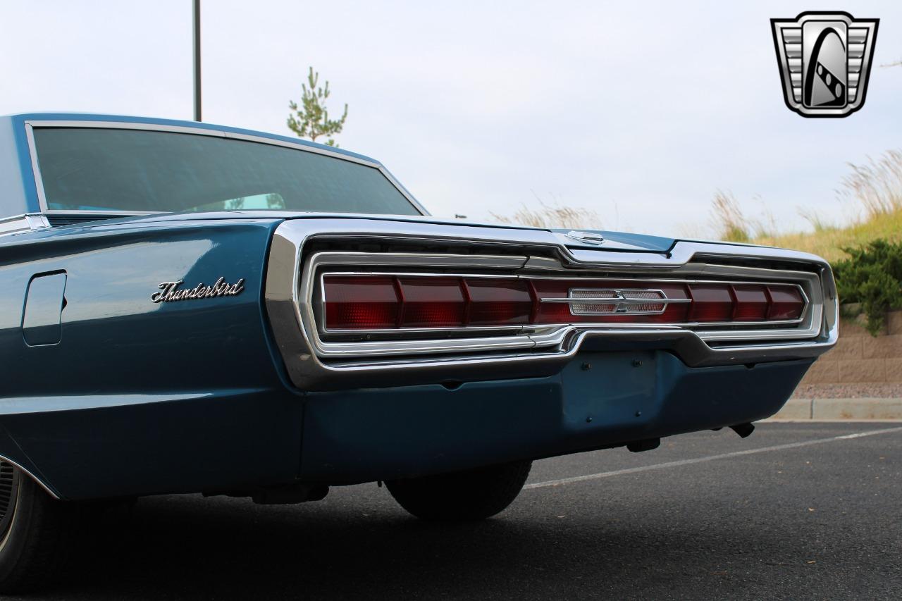 1966 Ford Thunderbird