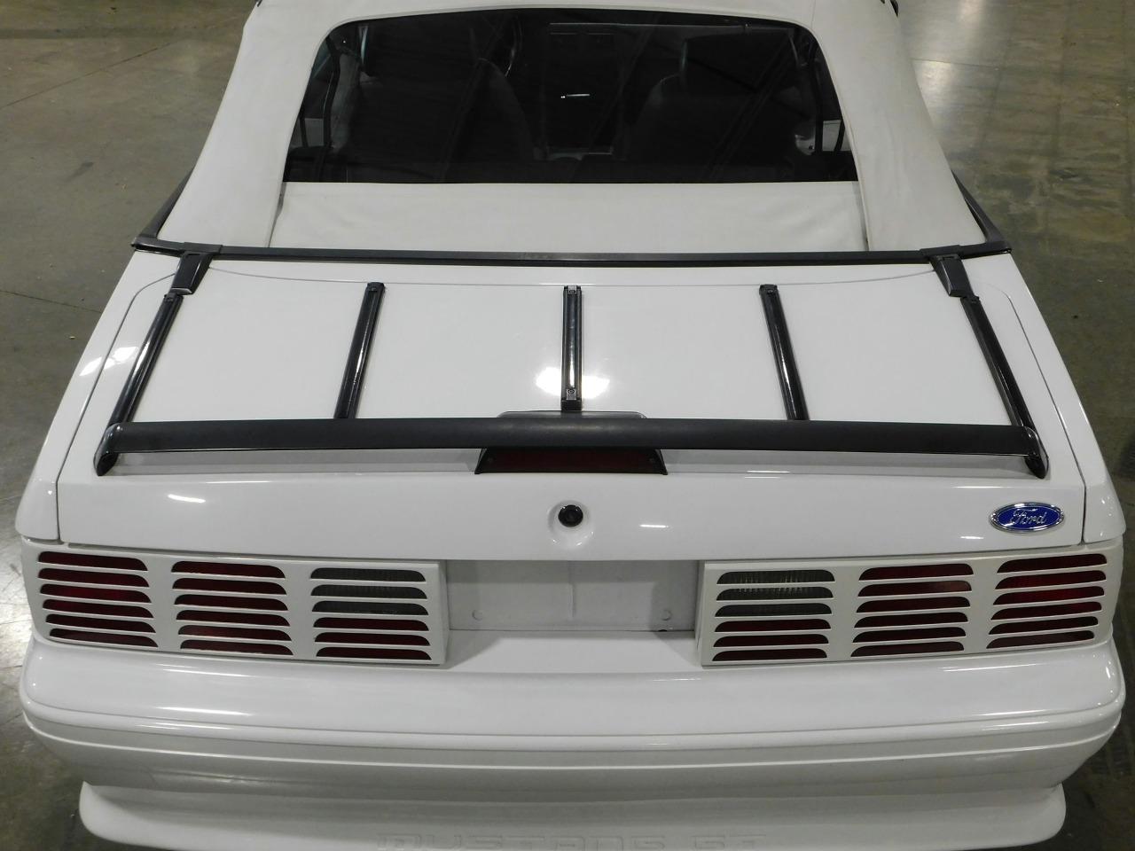 1990 Ford Mustang