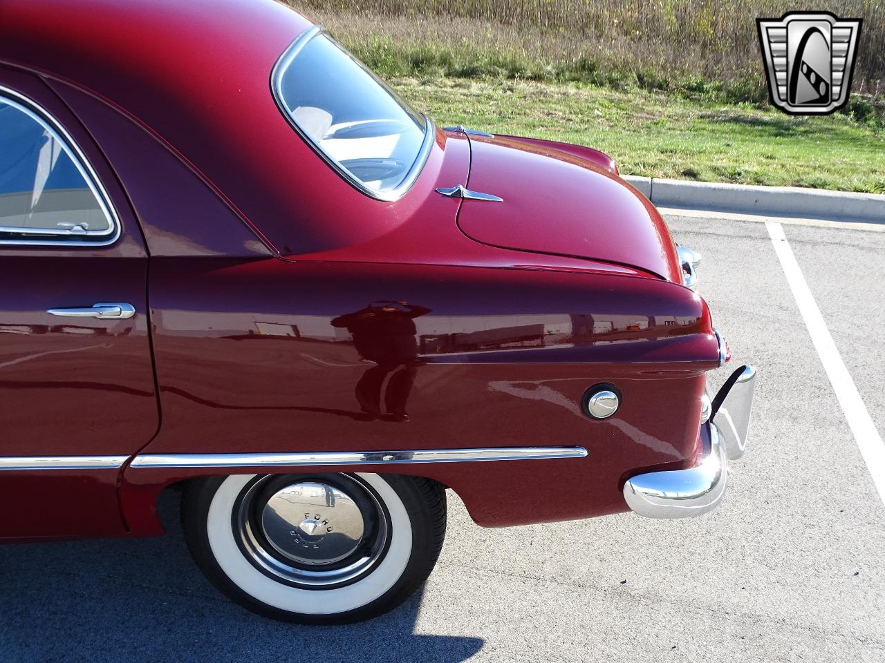 1949 Ford 4 Door Sedan