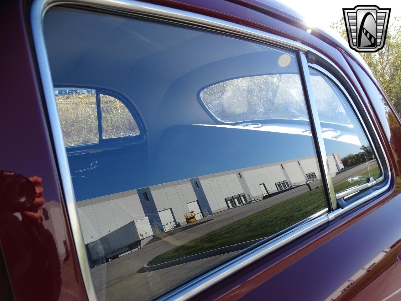 1949 Ford 4 Door Sedan