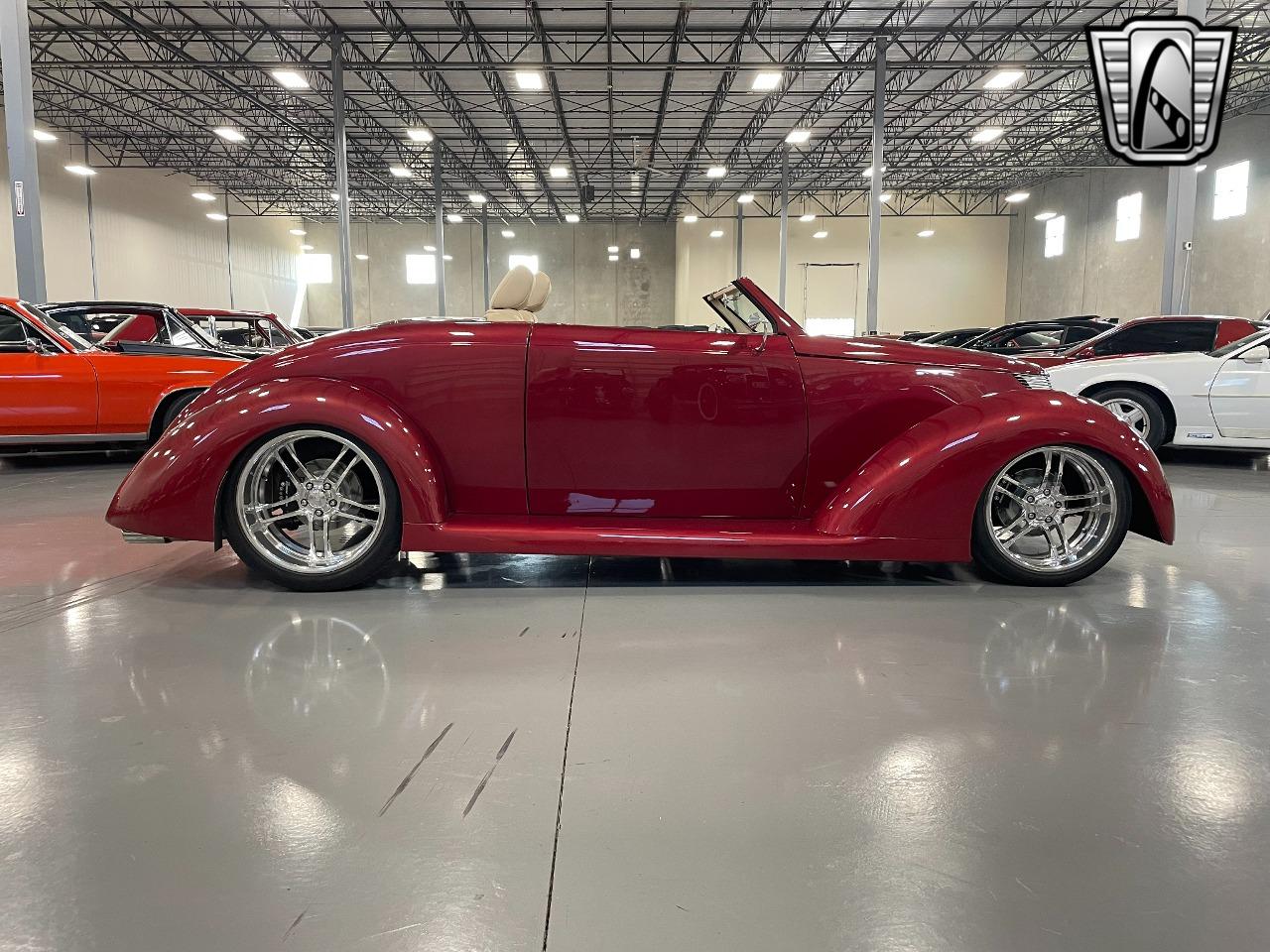 1937 Ford Roadster