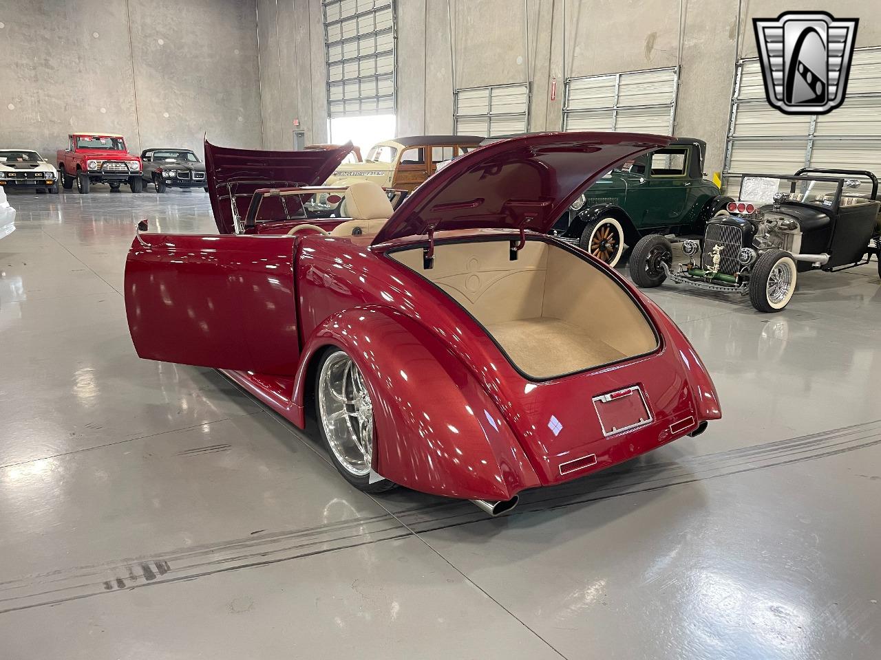 1937 Ford Roadster