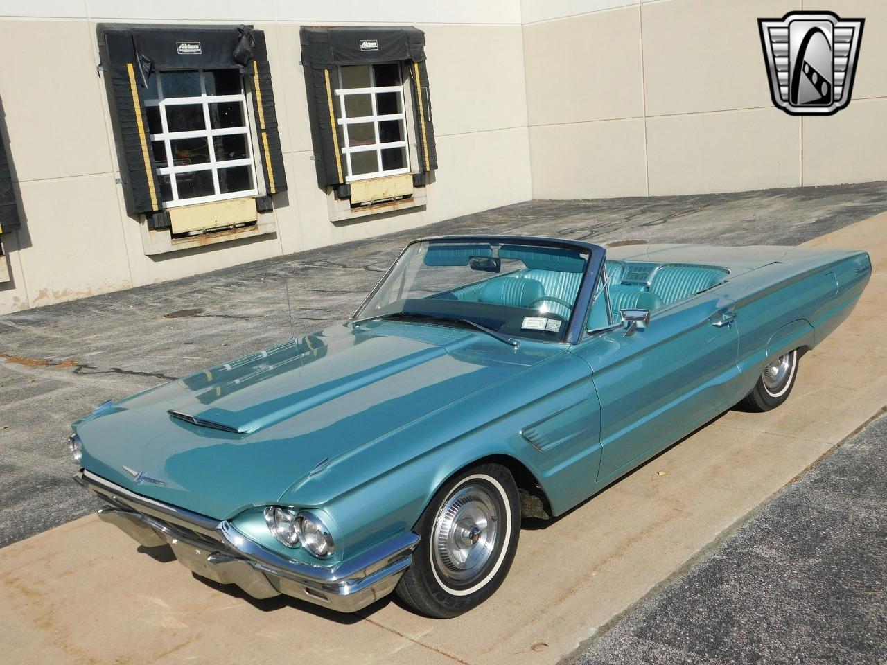 1965 Ford Thunderbird