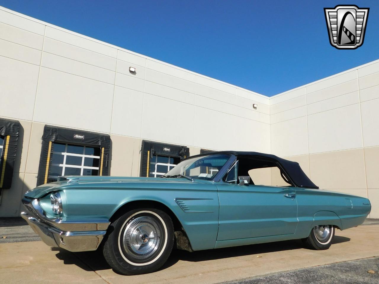 1965 Ford Thunderbird