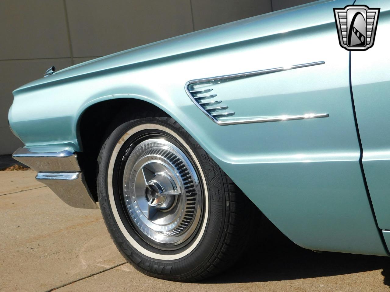 1965 Ford Thunderbird