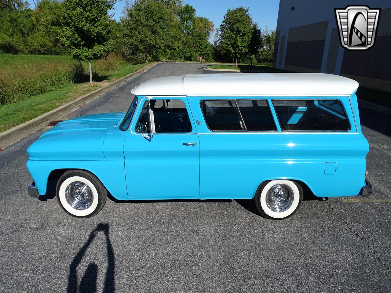 1966 GMC Suburban