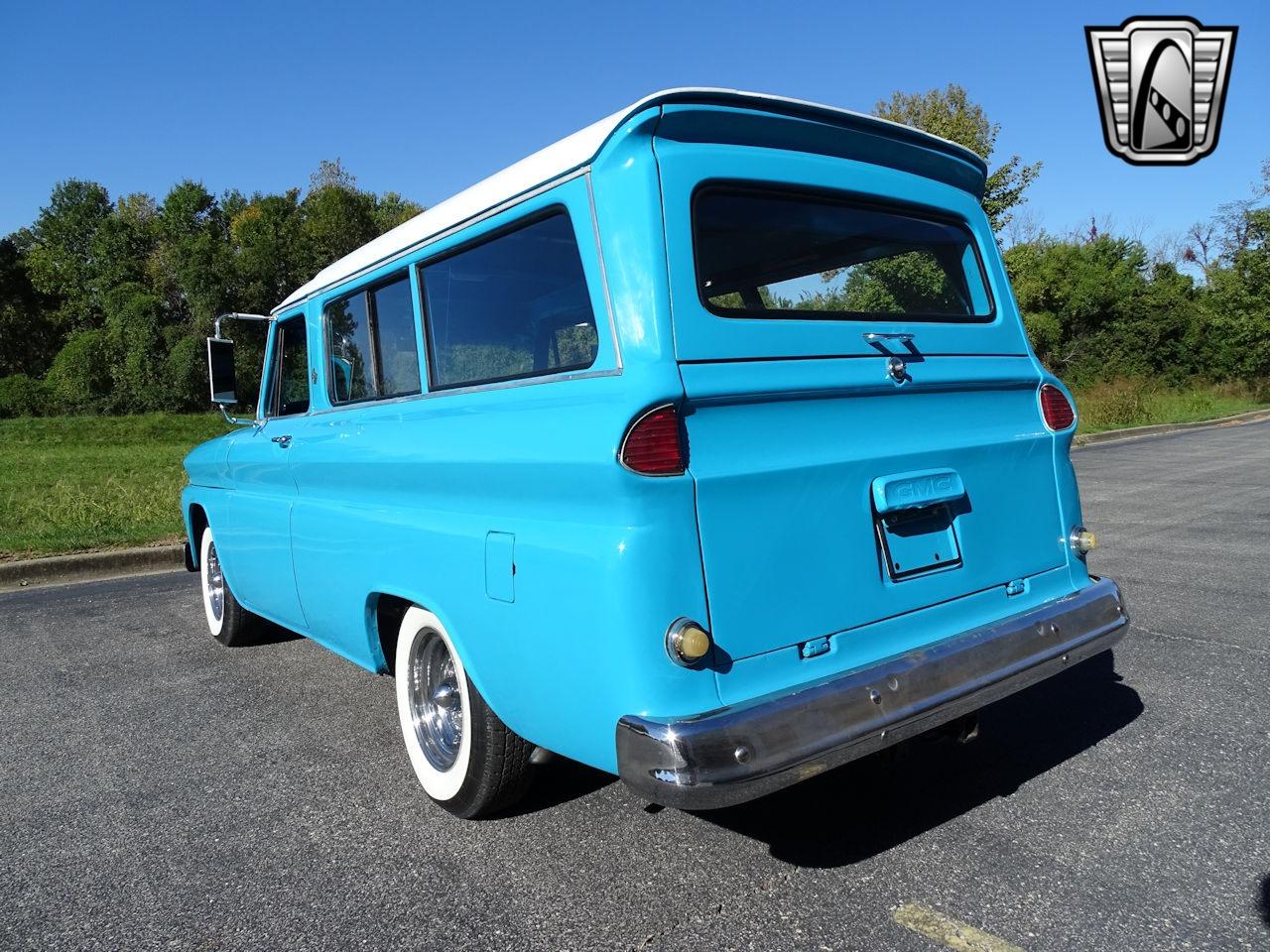 1966 GMC Suburban