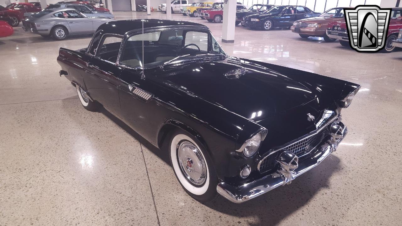 1955 Ford Thunderbird