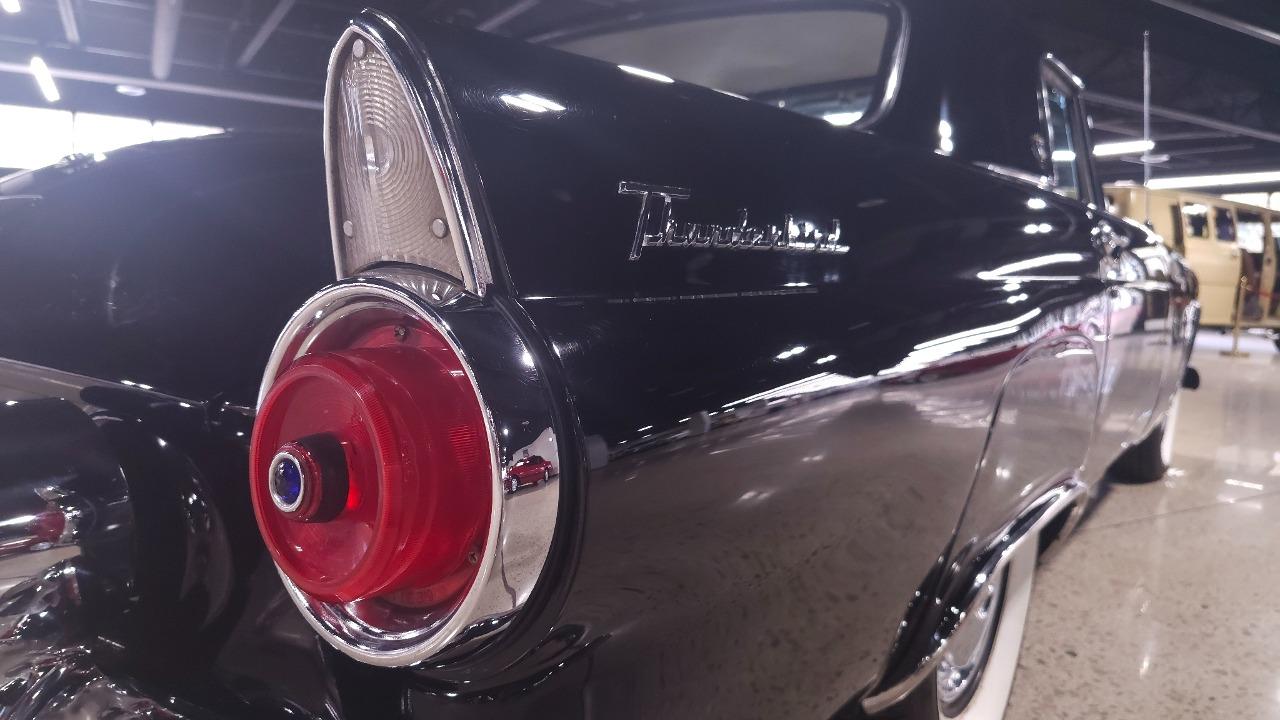 1955 Ford Thunderbird