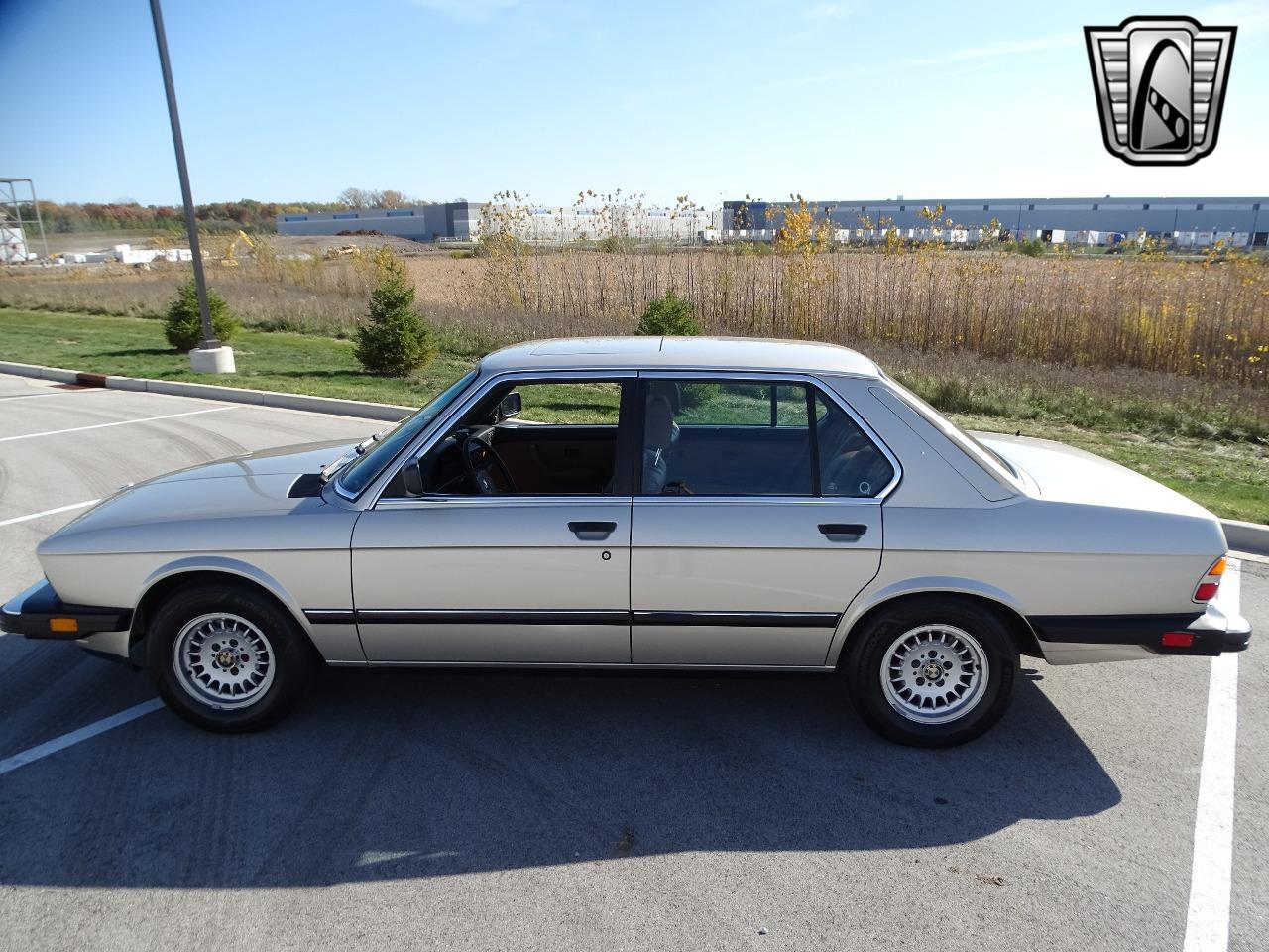 1988 BMW 528E