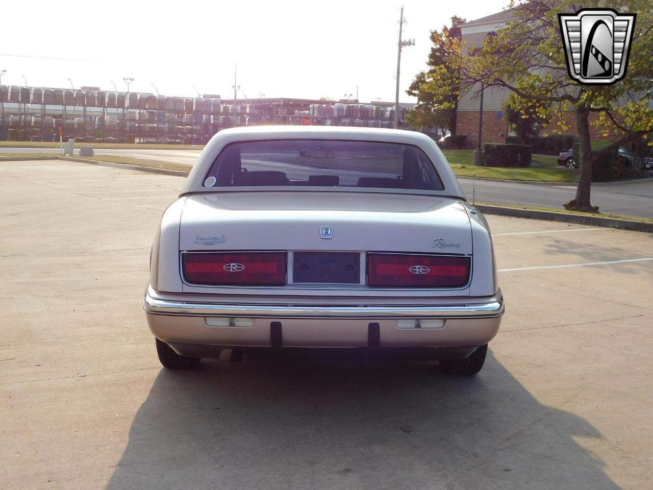 1989 Buick Riviera