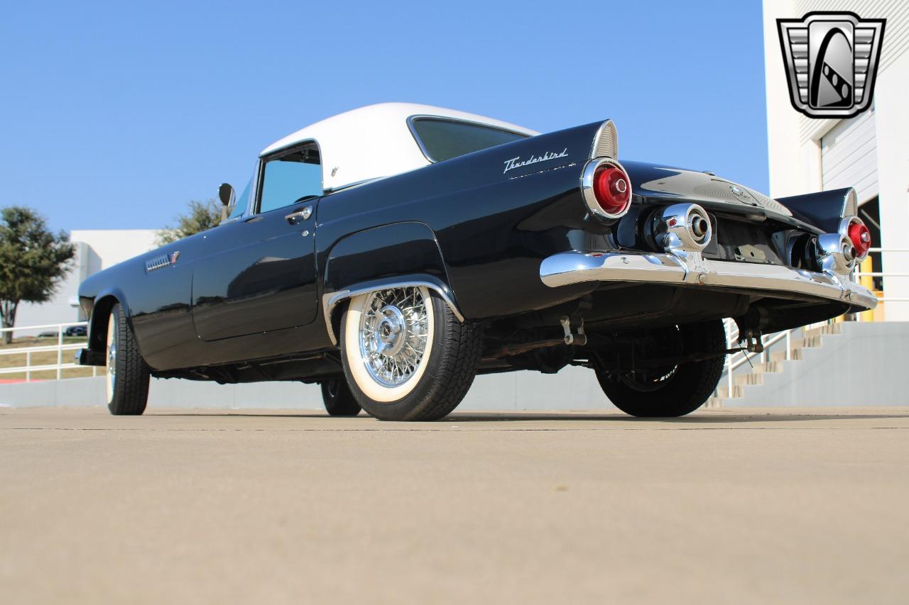 1955 Ford Thunderbird