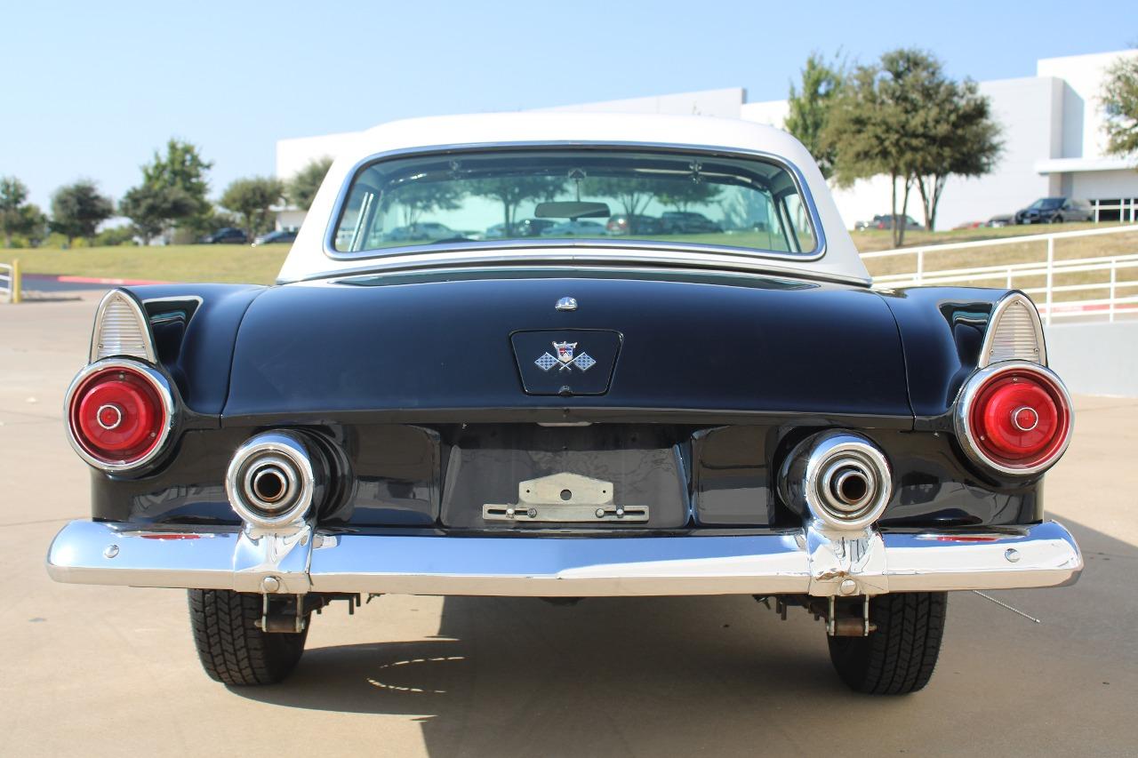 1955 Ford Thunderbird