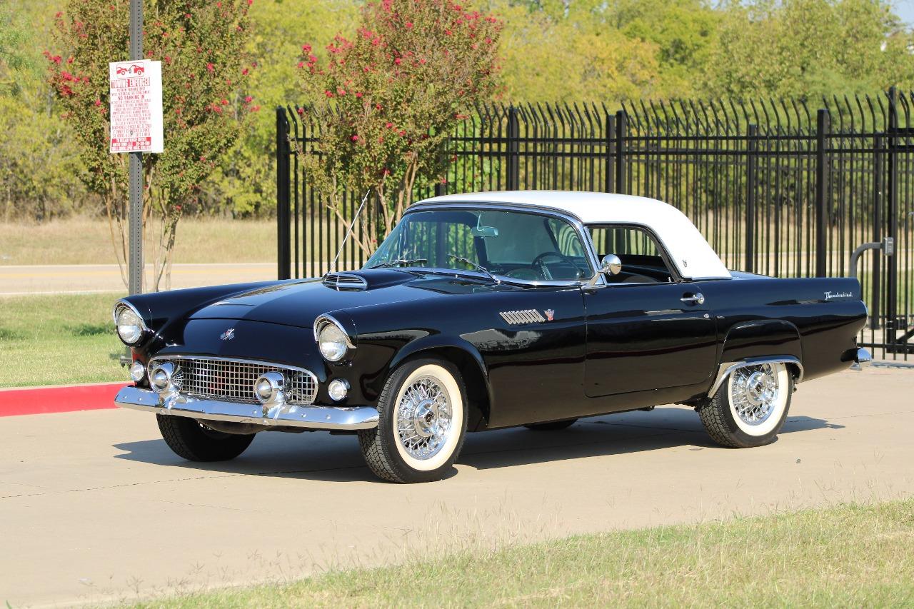 1955 Ford Thunderbird