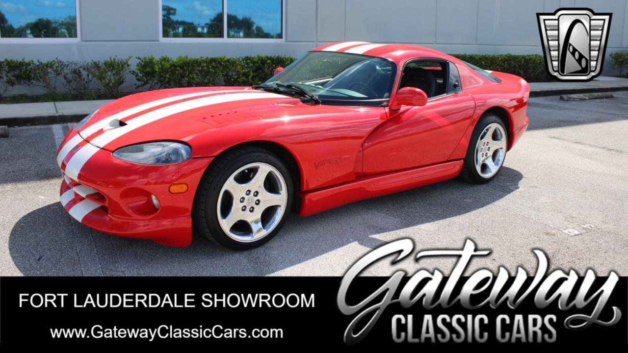 2002 Dodge Viper