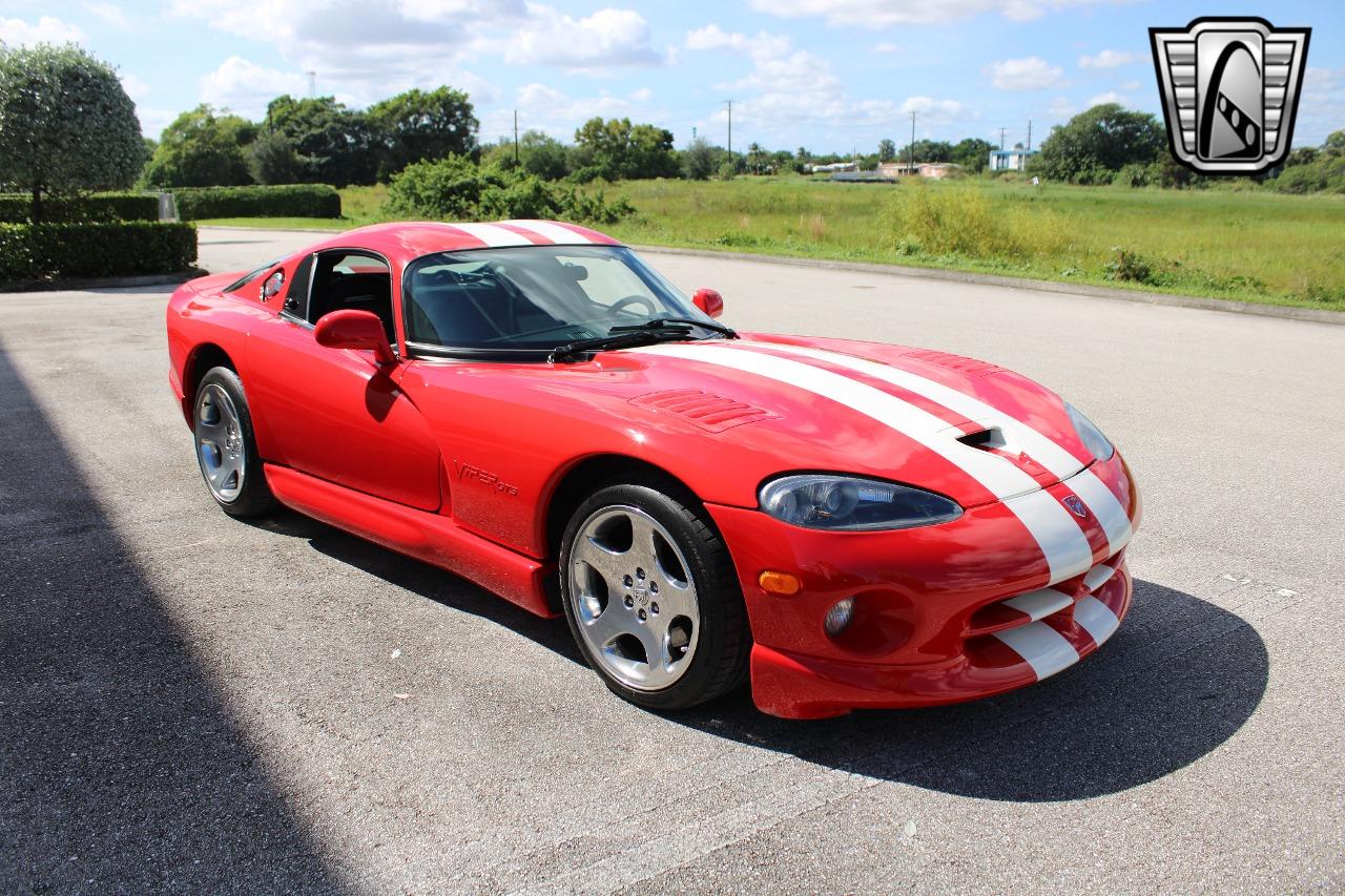 2002 Dodge Viper